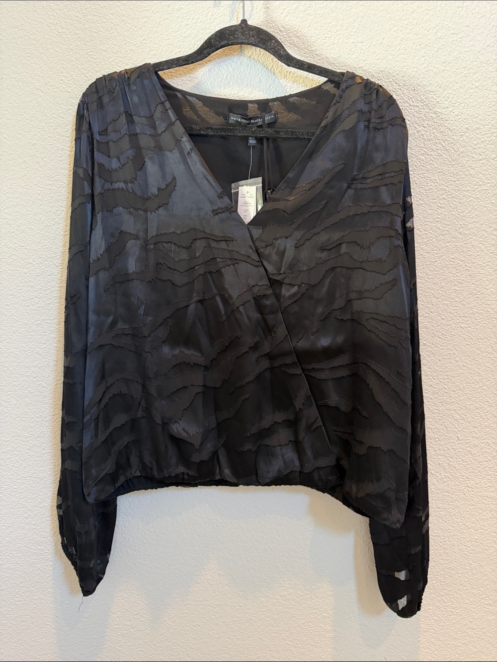 White House Black Market Women’s Silk Burnout Textured Wrap Blouse NWT